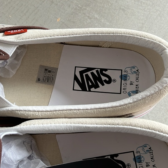 Vans x Javier Calleja OG Classic Slip-On Potting Soil Turtledove Sneakers - Picture 10 of 11